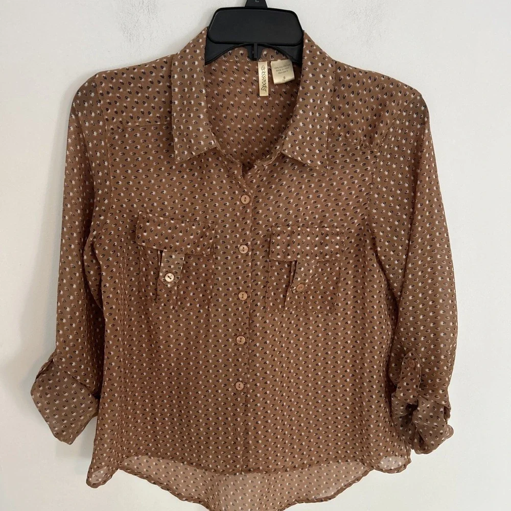 Passport‎ Women's Sz S Brown Floral Sheer Roll Tab Sleeves Button Up Blouse